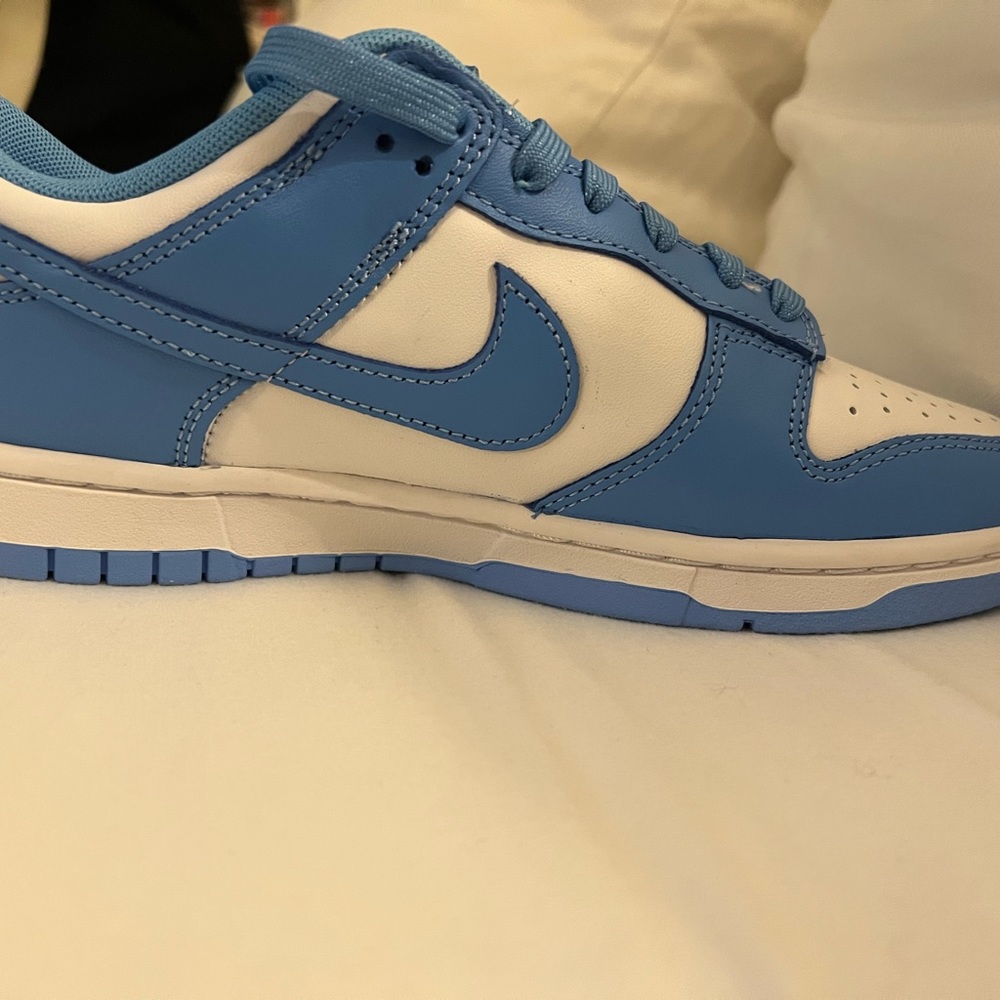 University blue Nike dunks - Picture 11 of 16